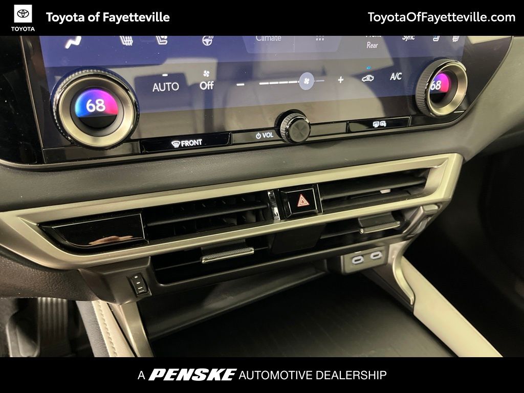 Thumbnail: 2023 Lexus RX - 32