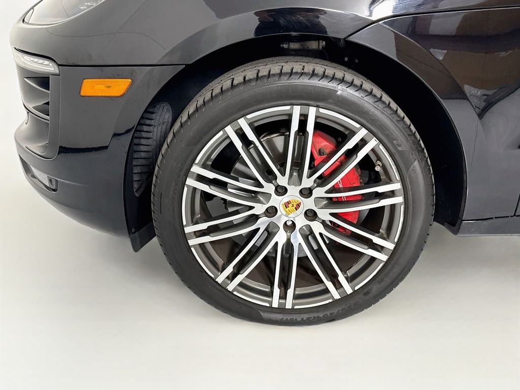 Thumbnail: 2018 Porsche Macan - 30