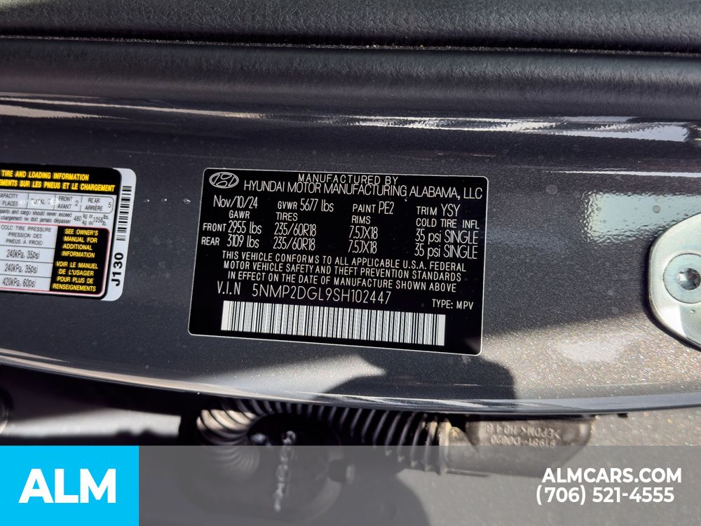Used 2025 Gray Hyundai SEL image 22