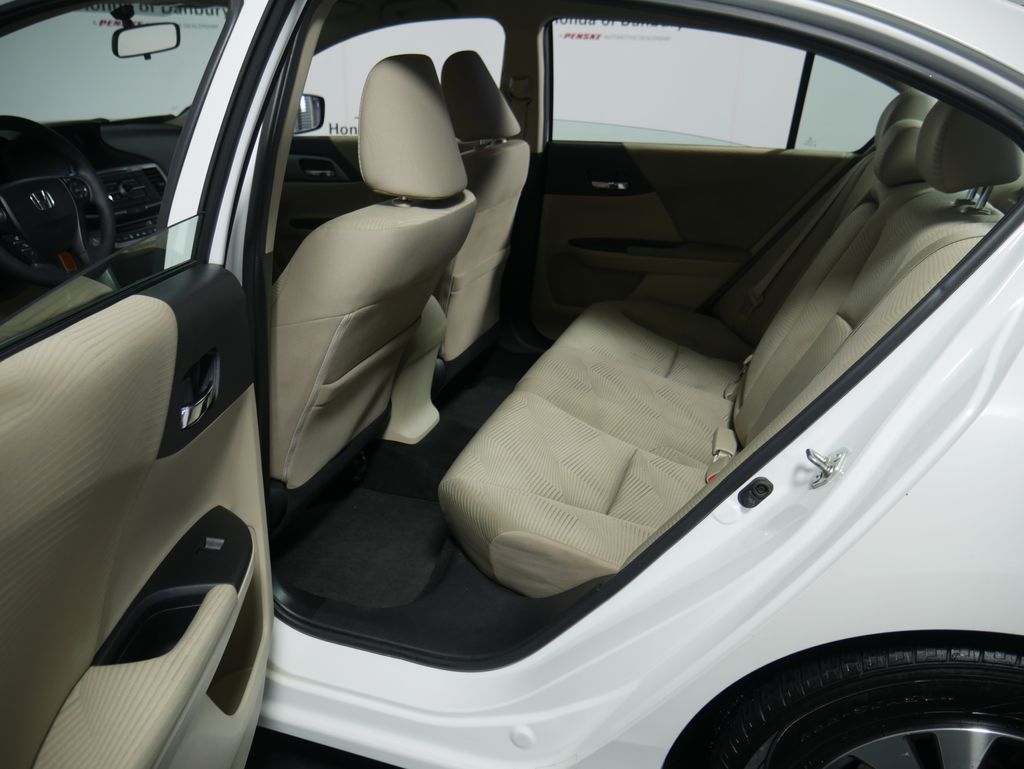 Thumbnail: 2015 Honda Accord - 14