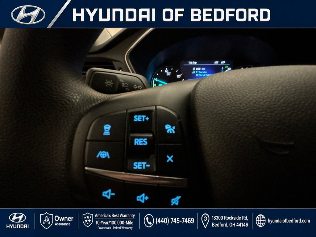 Used 2021 Ford Escape Hybrid SE For Sale in Bedford, OH