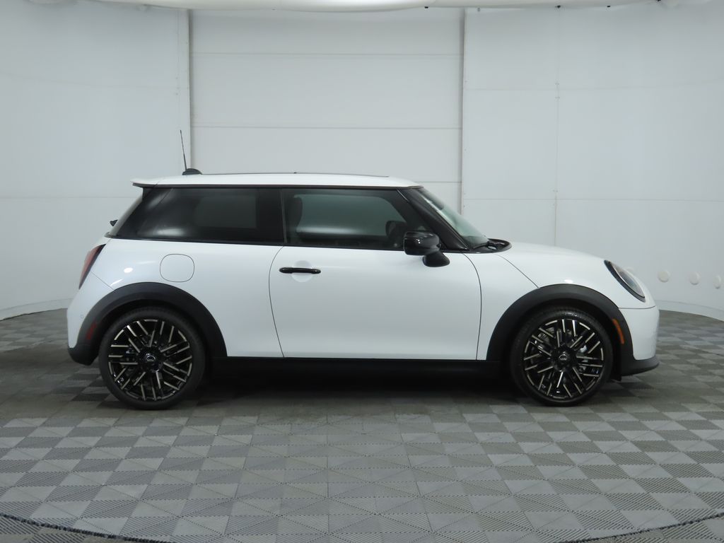 2025 MINI Cooper Hardtop 2 Door 4