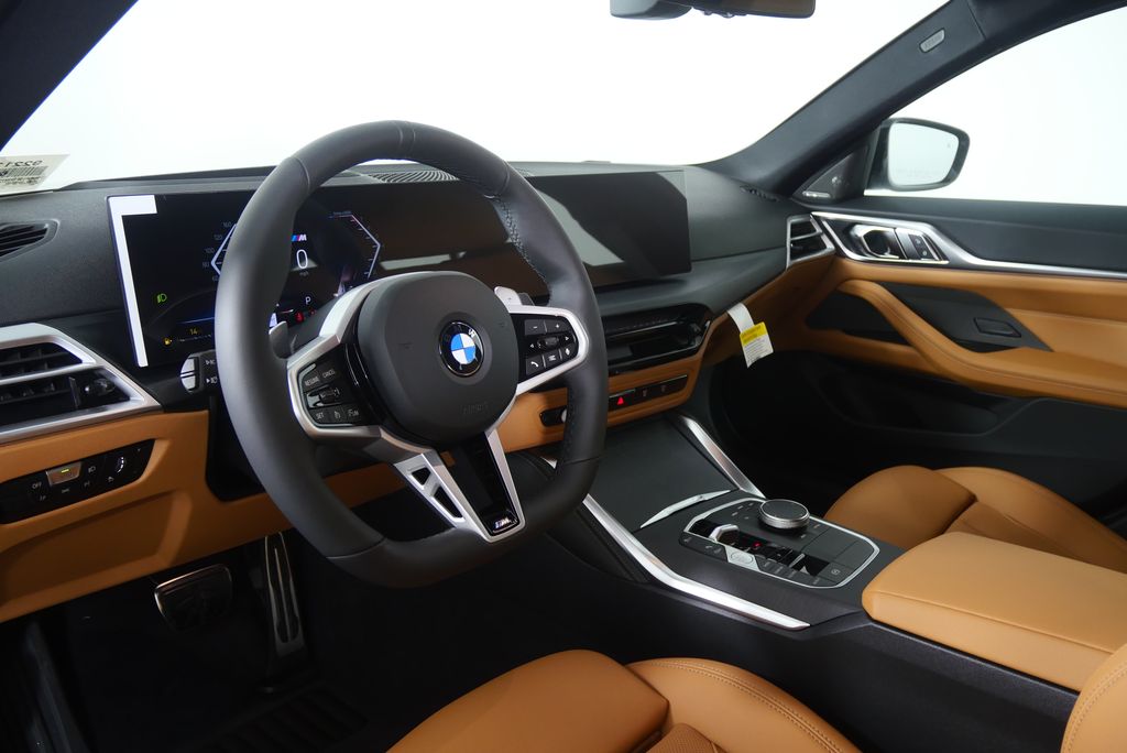 Thumbnail: 2026 BMW 4 Series - 12