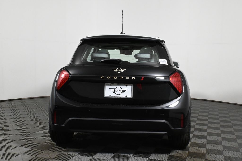 2025 MINI Cooper S 6