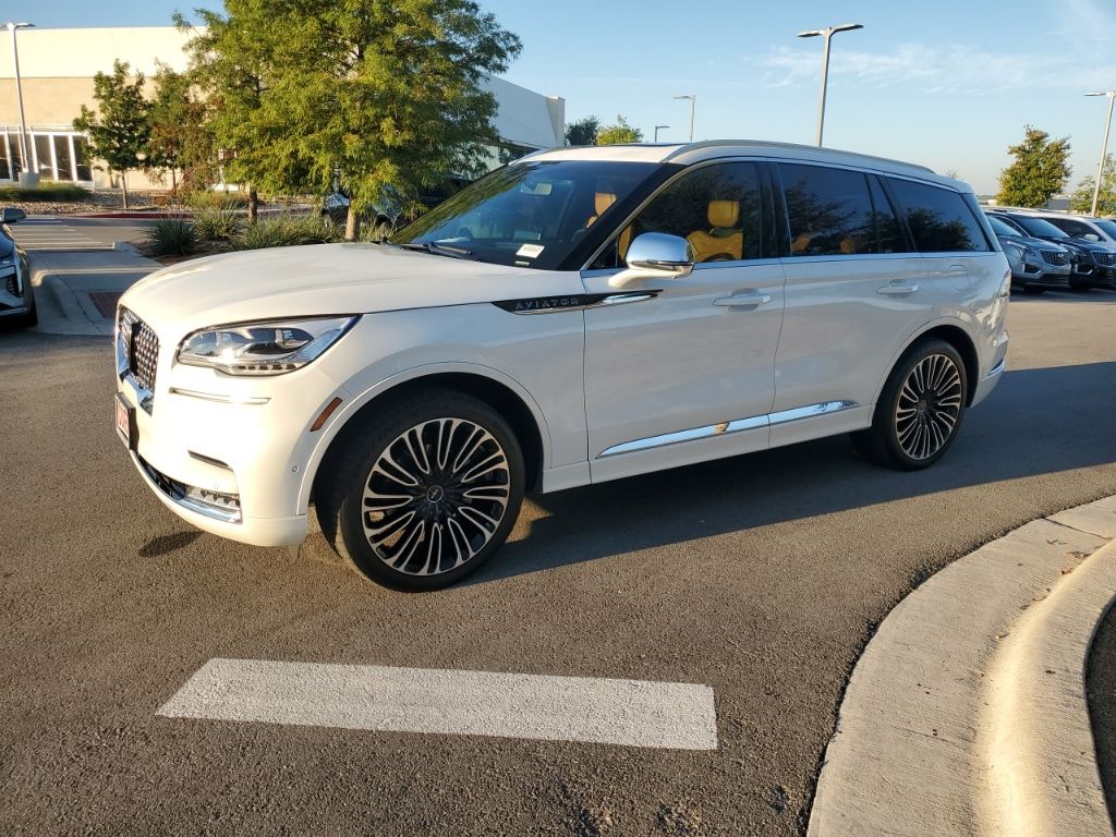 Used Car 2020 Lincoln Aviator  Black Label For Sale Under $35,000 In Austin, Texas