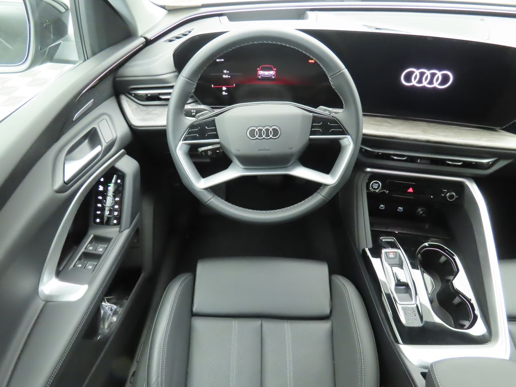 2025 Audi Q5 Premium 11
