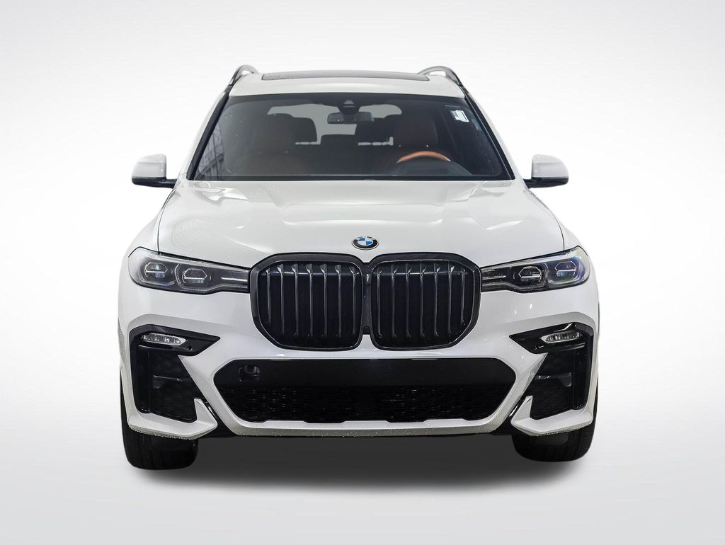 Thumbnail: 2022 BMW X7 - 8