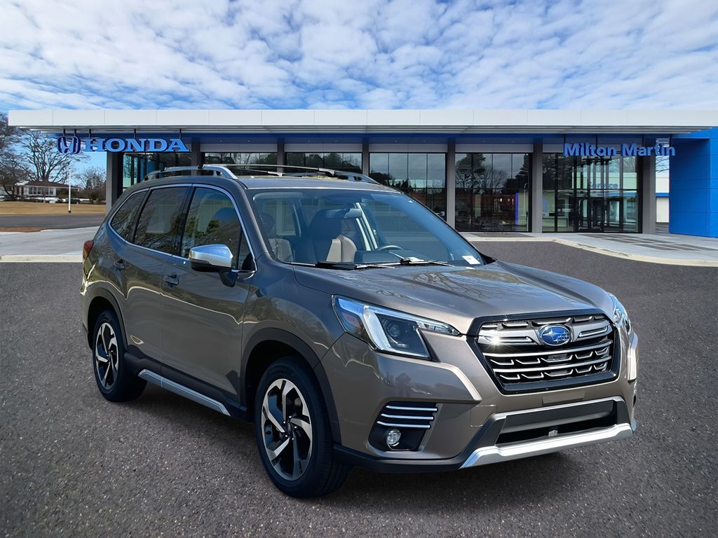 2022 Subaru Forester Touring Crossover AWD