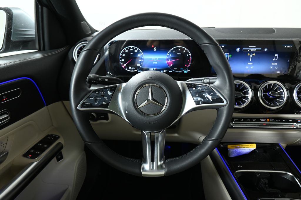 Thumbnail: 2026 Mercedes-Benz GLA - 16