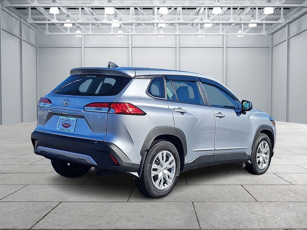 Thumbnail: 2025 Toyota Corolla Cross - 5