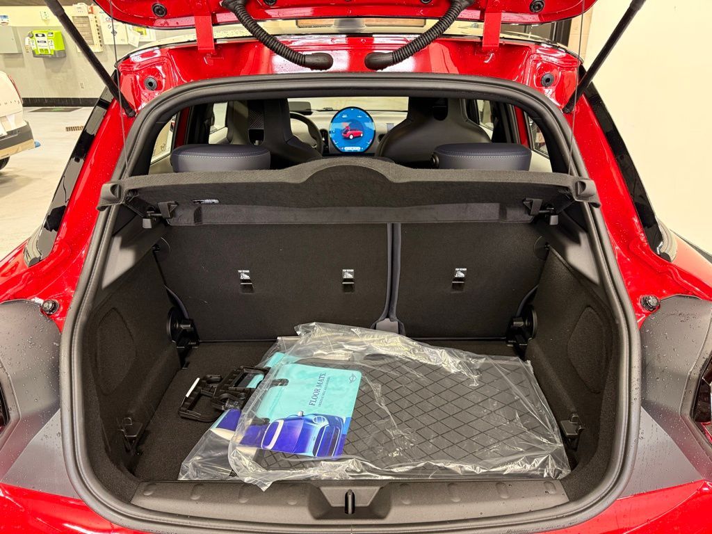 Thumbnail: 2026 MINI Cooper - 23