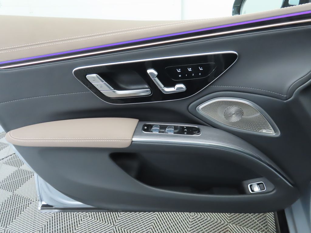 2024 Mercedes-Benz EQS 450 26