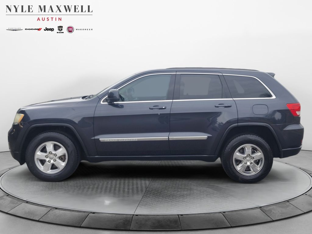 Used Car 2013 Jeep Grand Cherokee  Laredo For Sale Under $10,000 In Austin, Texas