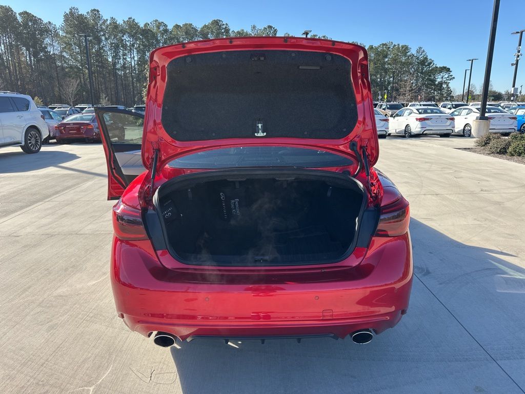 2021 INFINITI Q50 3.0t LUXE 24