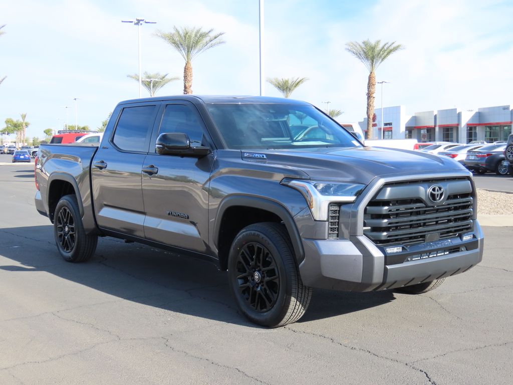 2025 Toyota Tundra Limited 3