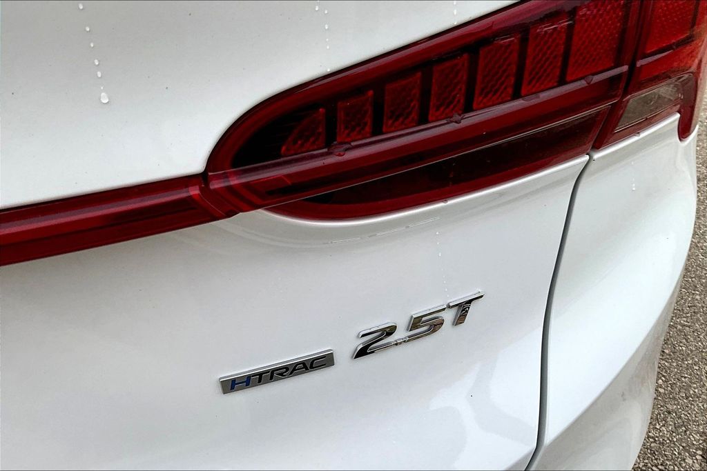 Certified Used 2022 White Hyundai Limited image 22