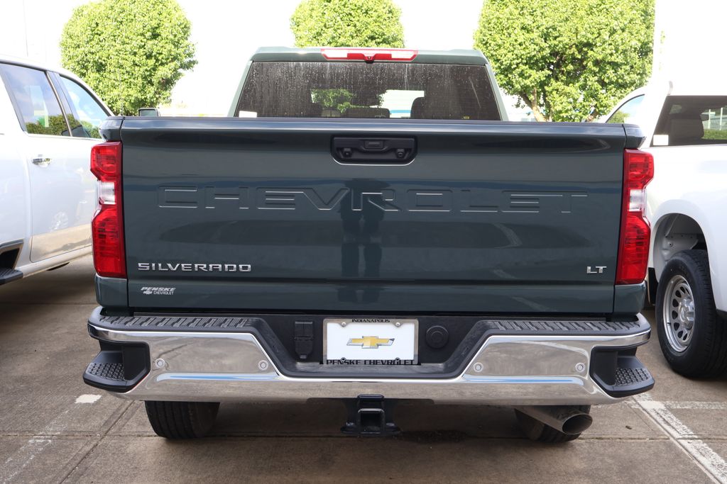 2025 Chevrolet Silverado 2500 LT 9