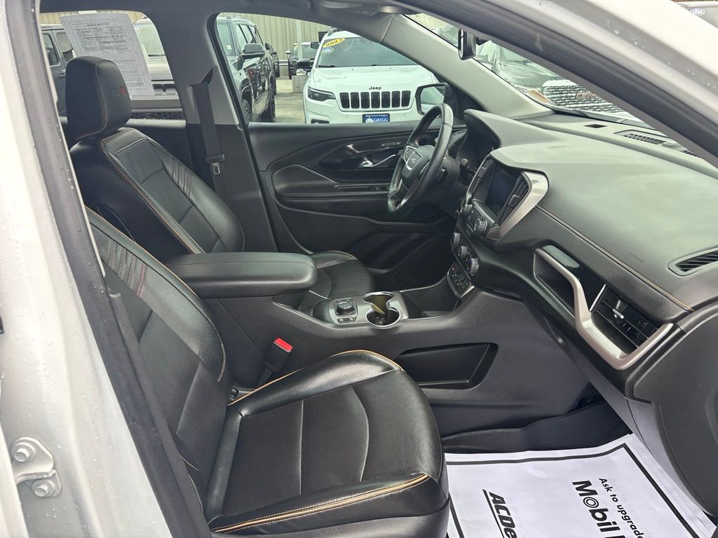 Used 2023 GMC Terrain SUV