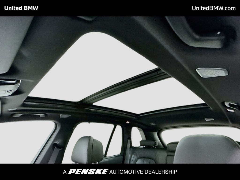 Thumbnail: 2026 BMW X5 - 12