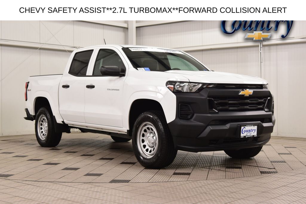 Summit White 2026 Chevrolet Colorado Pickup Truck Four-Wheel Drive 8-Speed Automatic