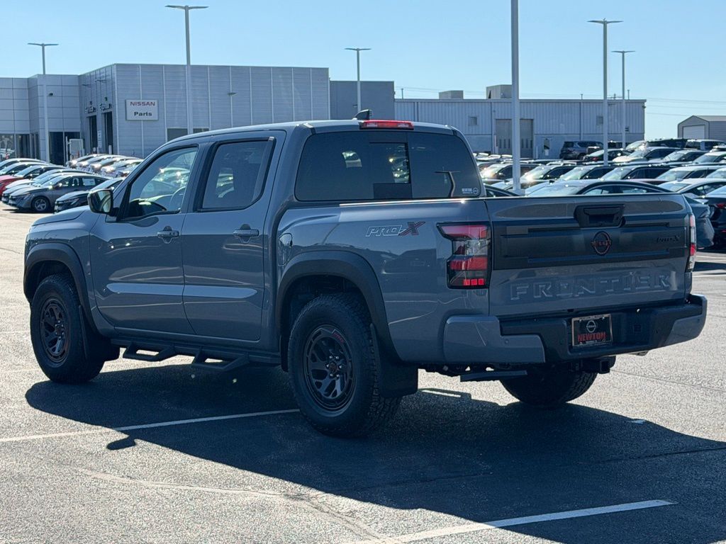 View vehicle photo 6