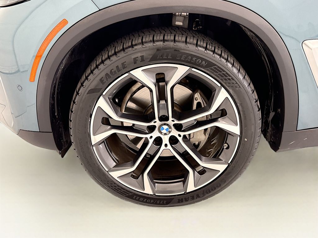 Thumbnail: 2024 BMW X5 - 29