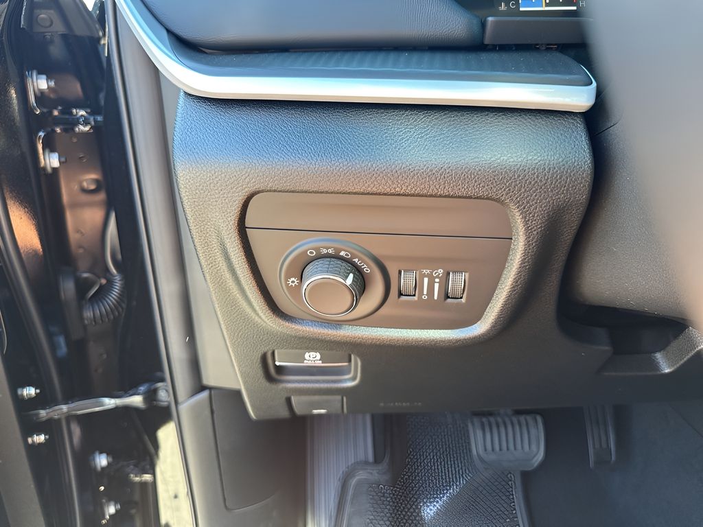 New Car 2025 Jeep Grand Cherokee L  For Sale Under $50,000 In Austin, Texas