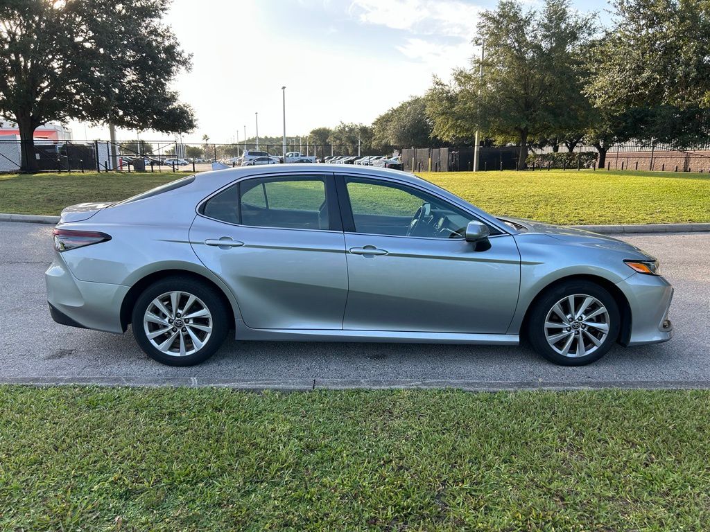 Thumbnail: 2023 Toyota Camry - 6