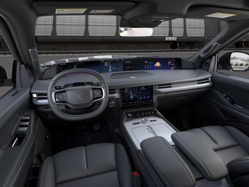Thumbnail: 2026 Lincoln Navigator L - 9