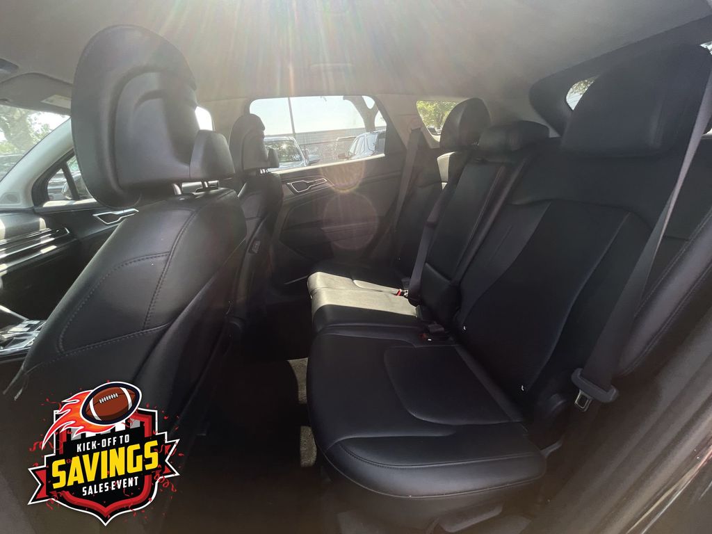 Used 2024 Kia Sportage SUV