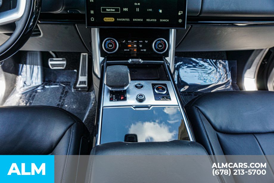 Used 2023 Black Land Rover SE image 42