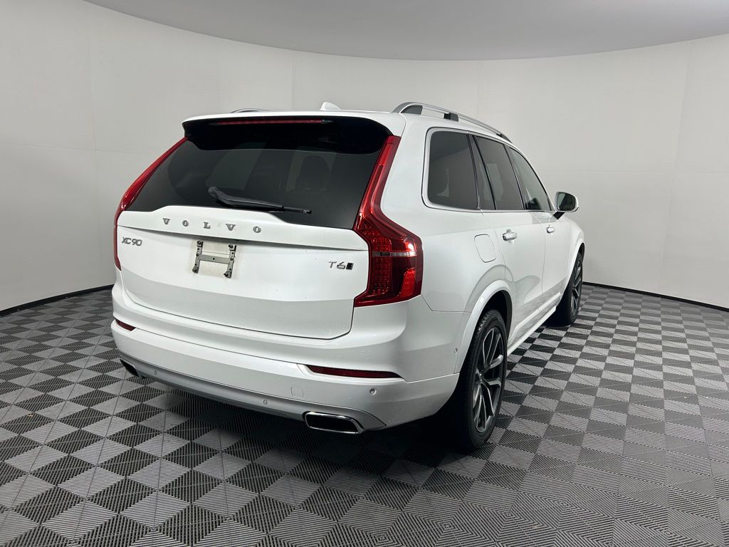 Thumbnail: 2016 Volvo XC90 - 5