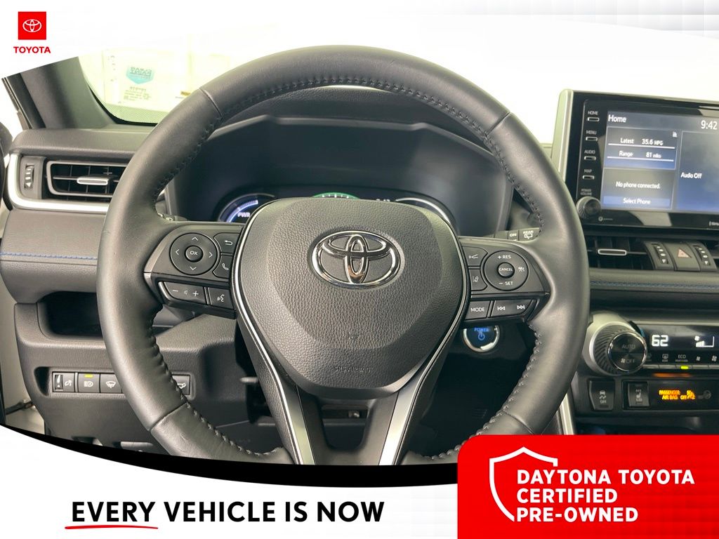 2021 Toyota RAV4 XSE - Photo 20