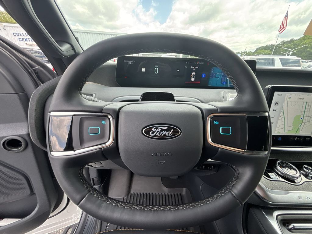 New 2026 Star White Metallic Tri-Coat Ford Tremor® image 11