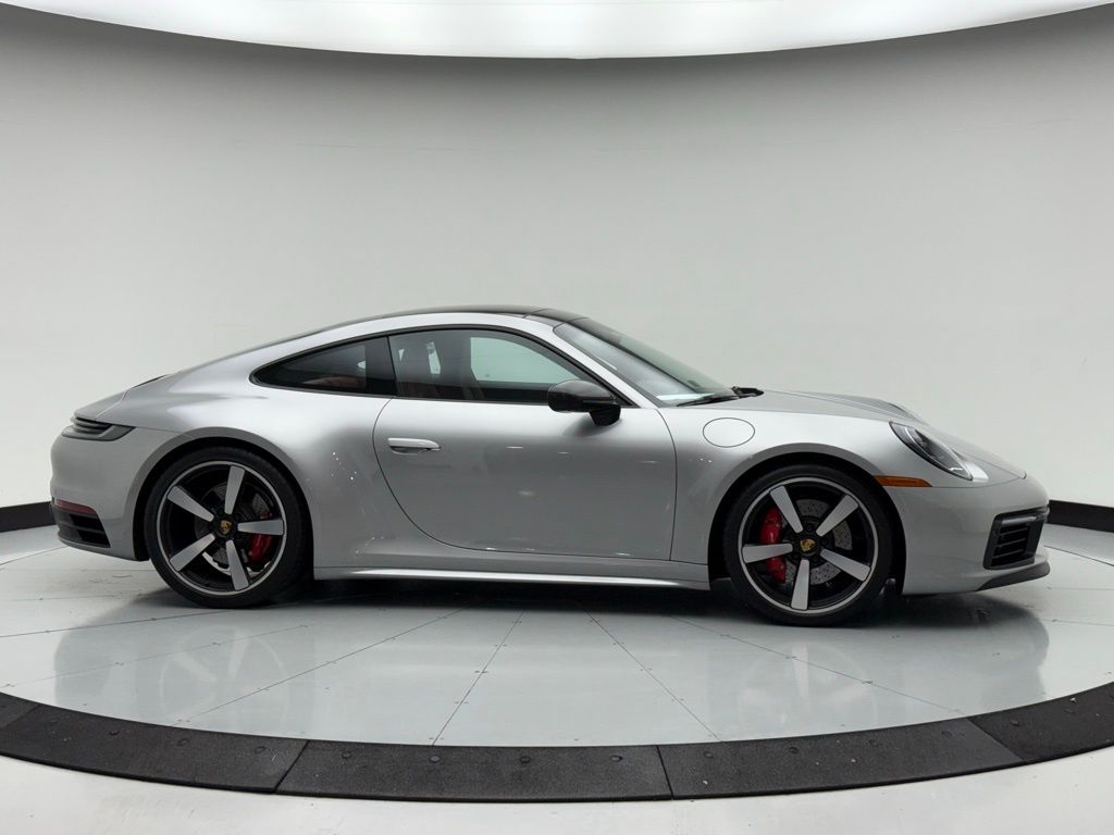 Thumbnail: 2021 Porsche 911 - 7