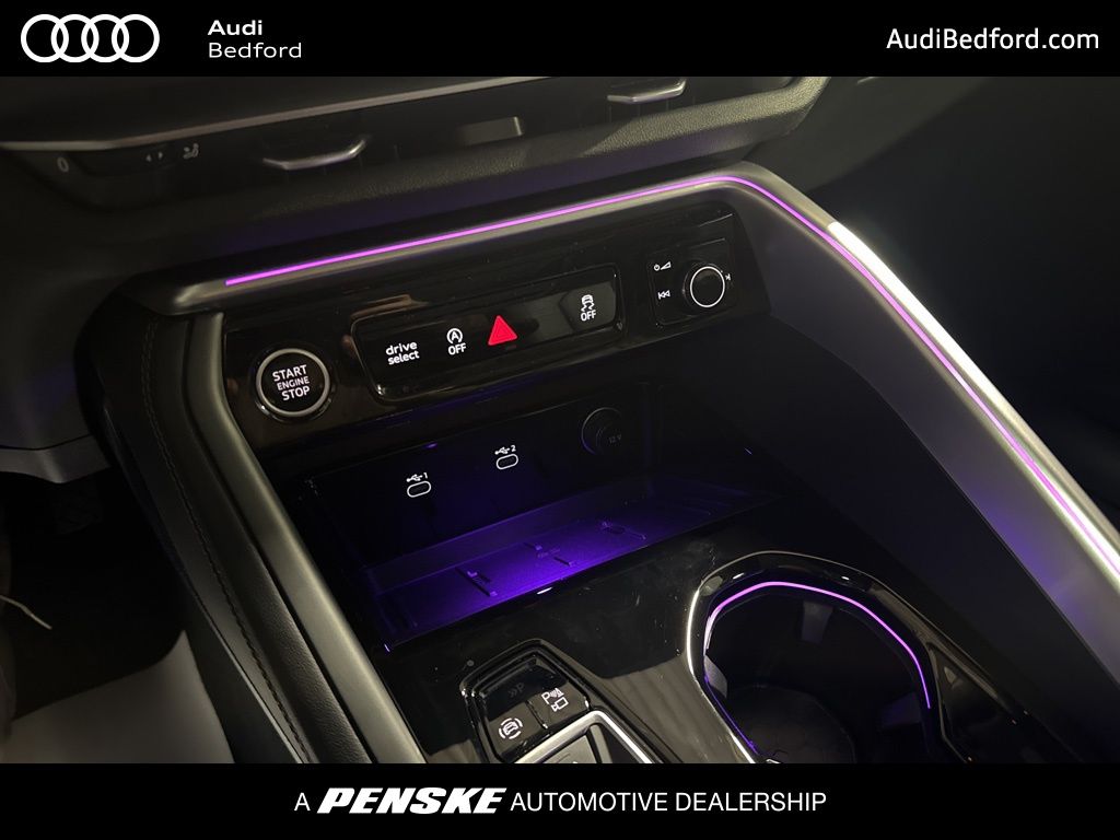 Thumbnail: 2025 Audi Q5 - 16