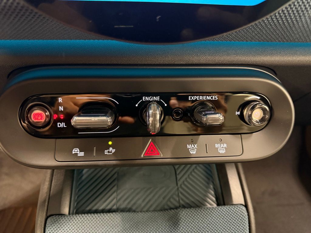 Thumbnail: 2025 MINI Cooper Countryman - 18