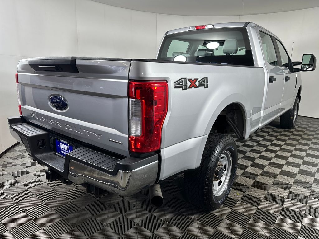 2017 Ford F-250 Super Duty XL - Image 5