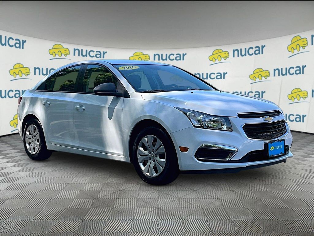 2016 Chevrolet Cruze Limited — photo 1