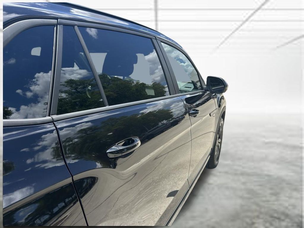 New 2026 Deep Black Volkswagen 2.0T SEL R-Line Black image 35