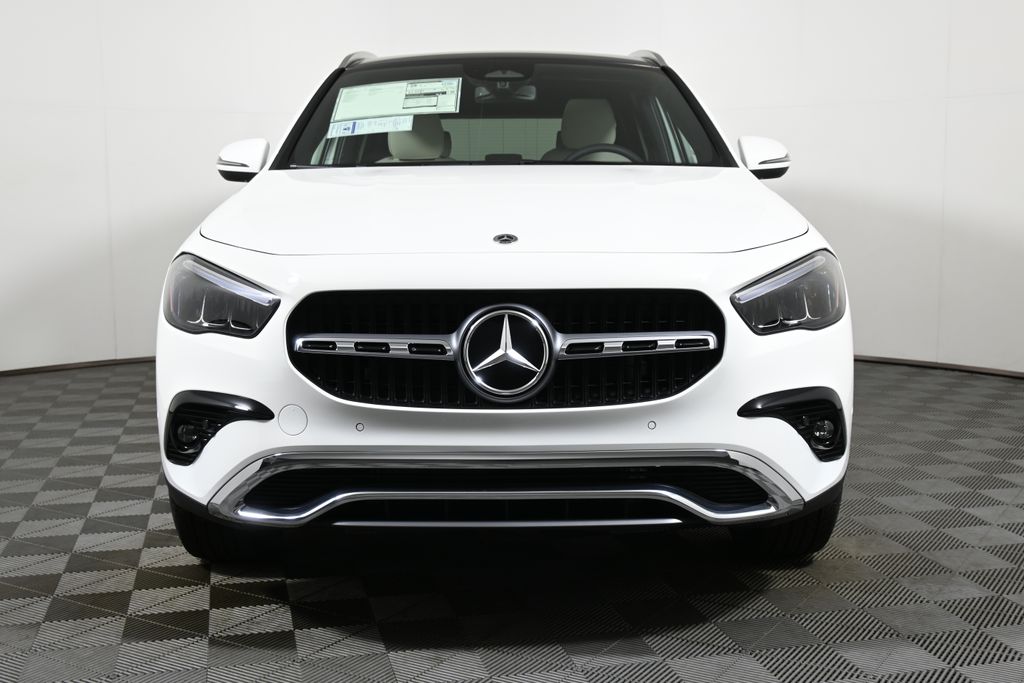 2025 Mercedes-Benz GLA 250 4MATIC 9