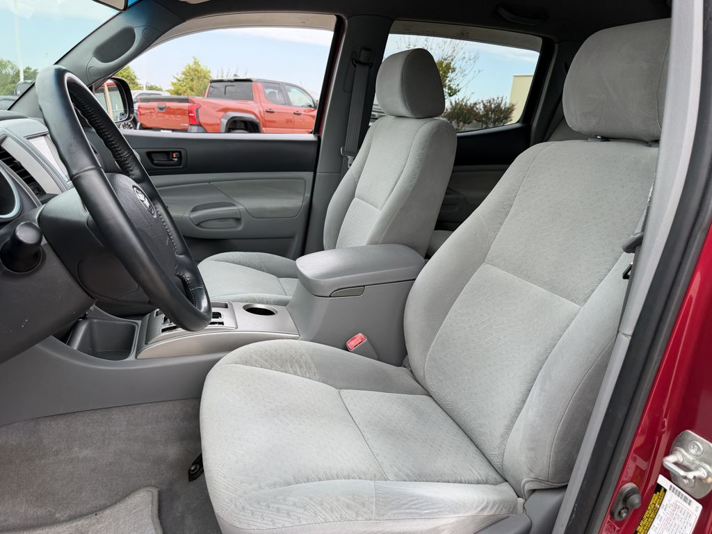 Used 2005 Toyota Tacoma Truck