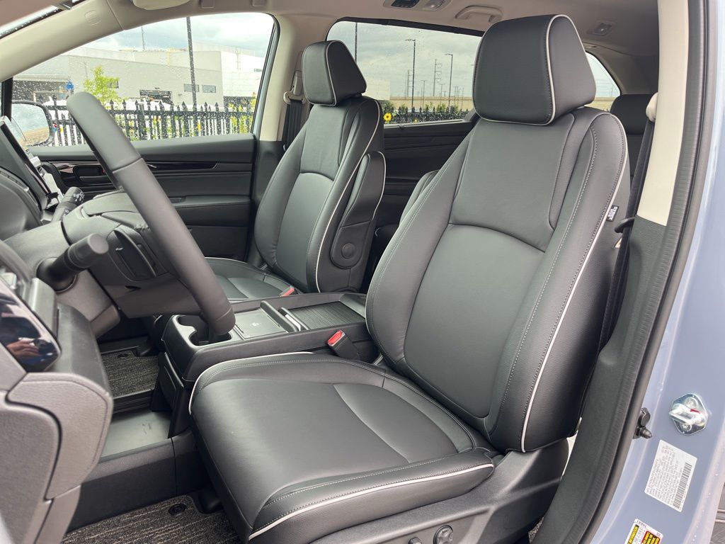 Thumbnail: 2026 Honda Odyssey - 13