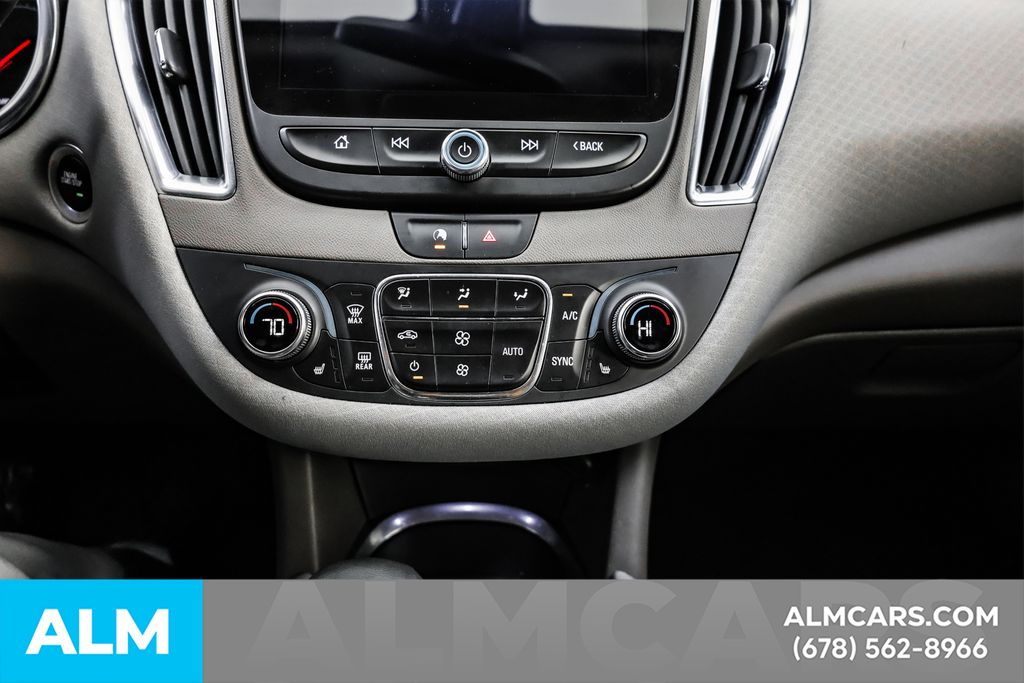 Used 2021 Silver Chevrolet LT image 36
