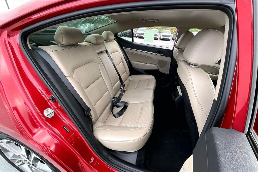 Used 2018 Red Hyundai Limited image 29