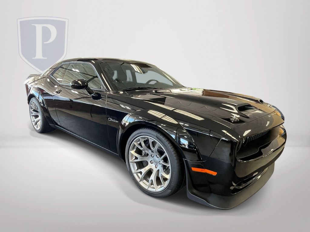 2023 Dodge Challenger SRT Hellcat Redeye WB Jailbreak Auto's photo