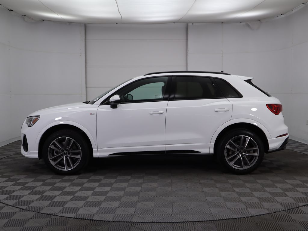 2025 Audi Q3  8