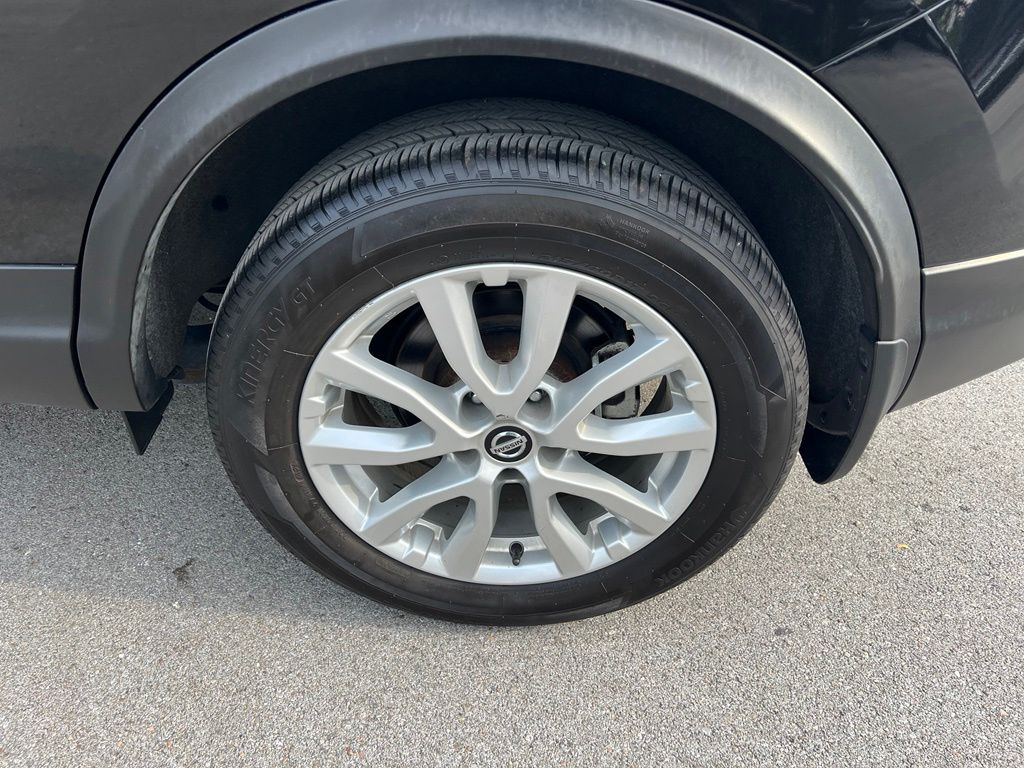 Used 2021 Nissan Rogue Sport SUV