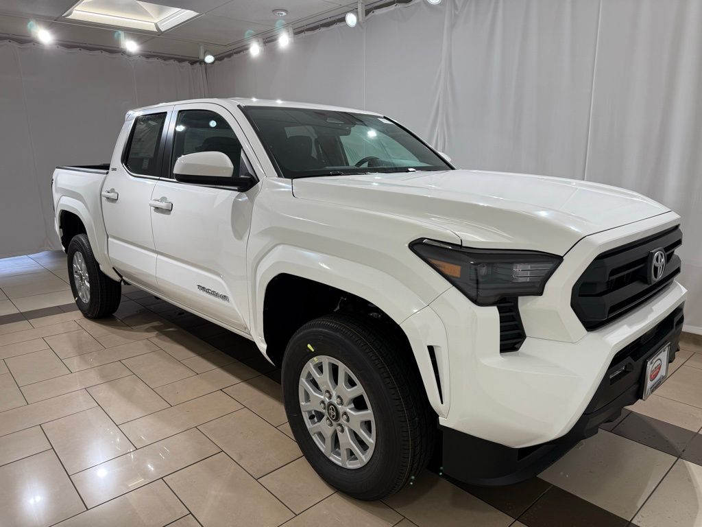 Thumbnail: 2025 Toyota Tacoma - 7