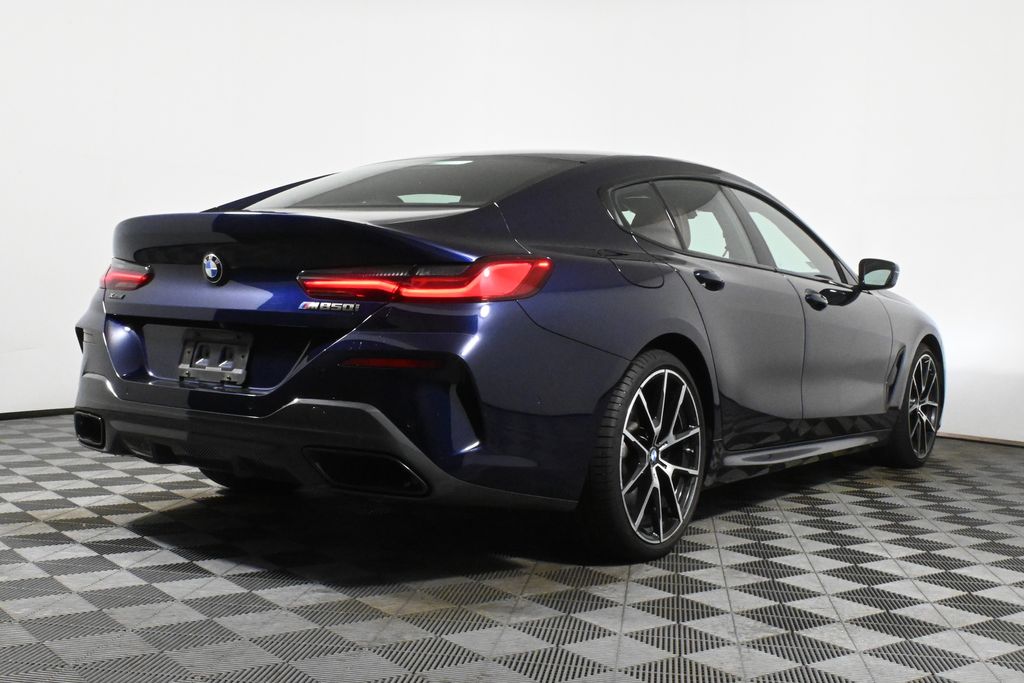 Thumbnail: 2022 BMW 8 Series - 6